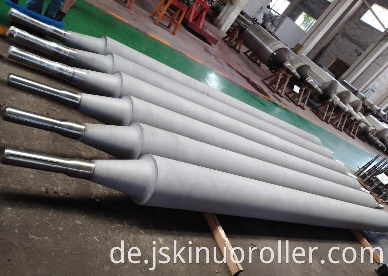 Casting Roller